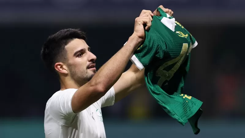 Com gol no último minuto, Palmeiras vence São Paulo pelo Brasileiro