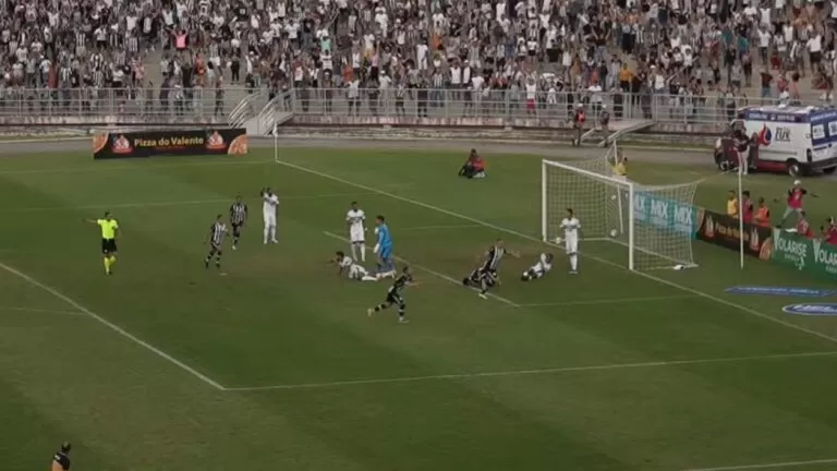 Treze cede virada para o Altos-PI, mas nos pênaltis se classifica às quartas da Série D