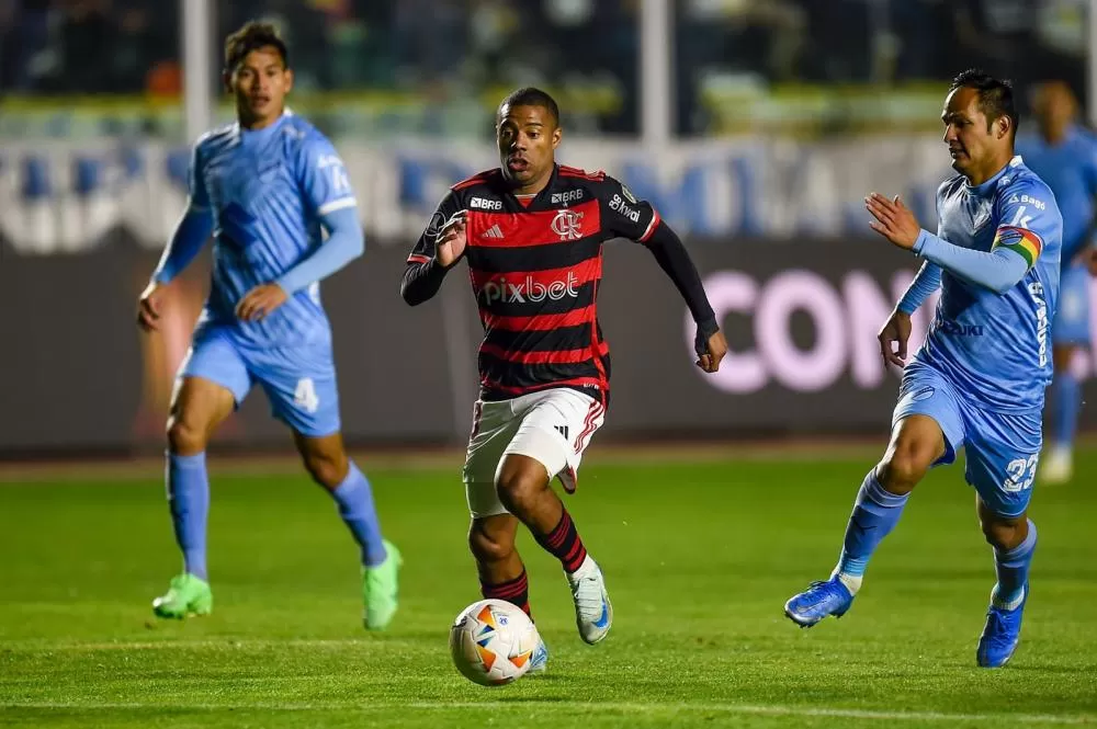 Flamengo perde na altitude para o Bolívar, mas se classifica para as quartas de final da Libertadores