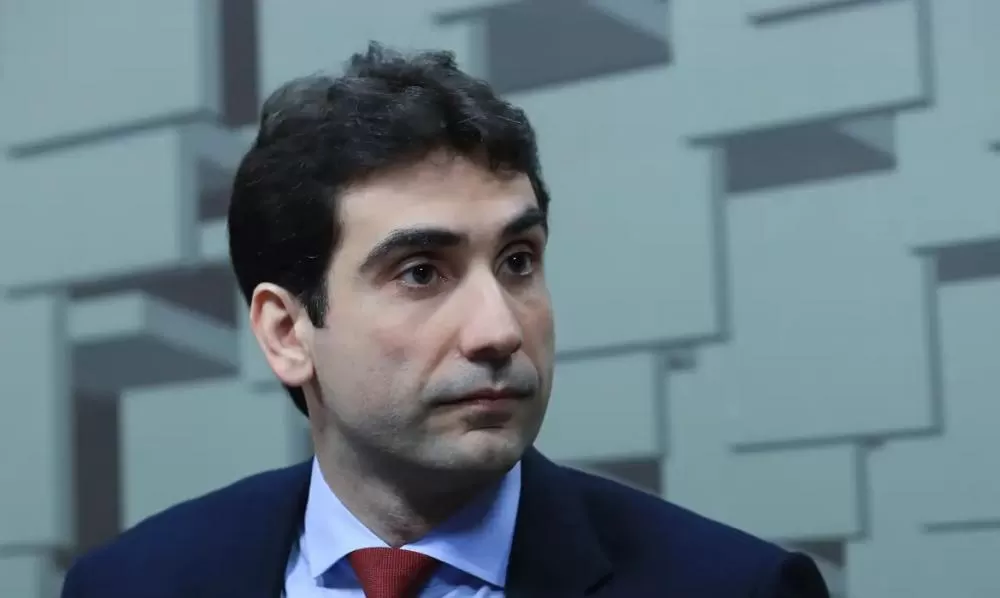 Gabriel Galípolo é indicado por Lula para presidir o Banco Central