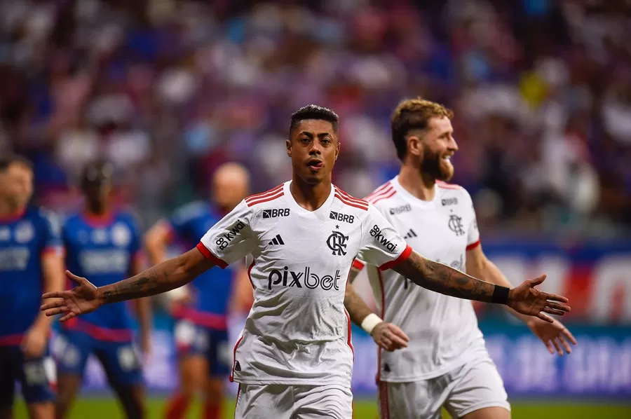Flamengo vence Bahia em Salvador e larga na frente nas quartas de final da Copa do Brasil