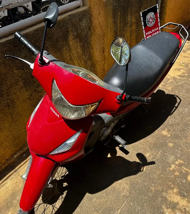 Polícia Militar apreende motocicleta adulterada na cidade de São Bento (PB)