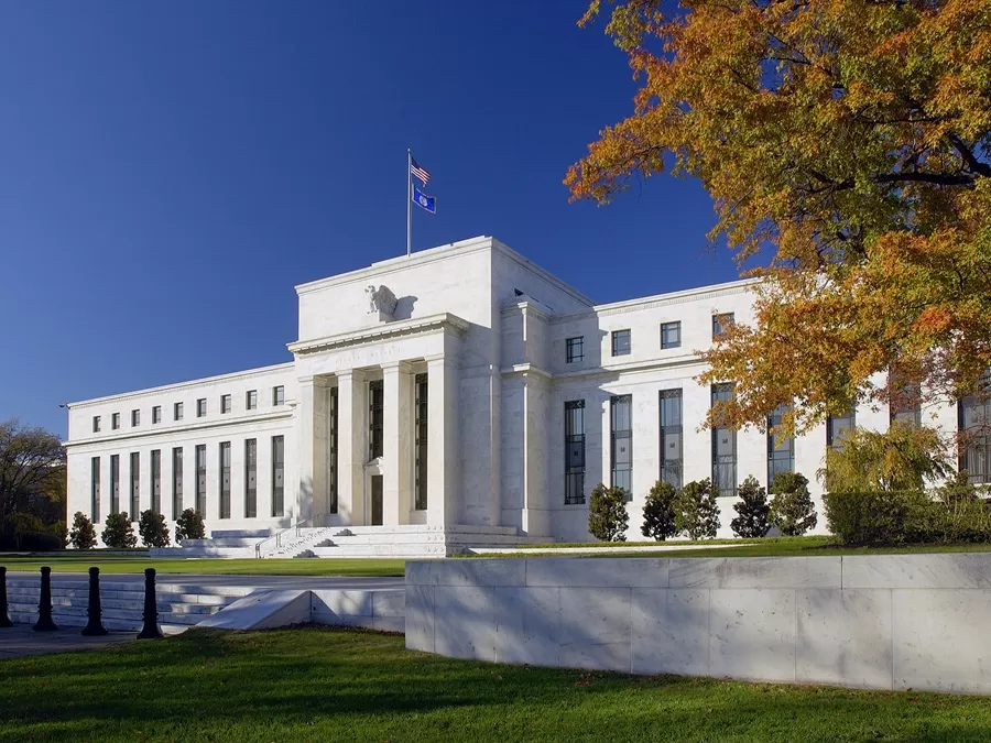 Fed reduz juros dos EUA em 0,50 ponto percentual, primeiro corte em 4 anos