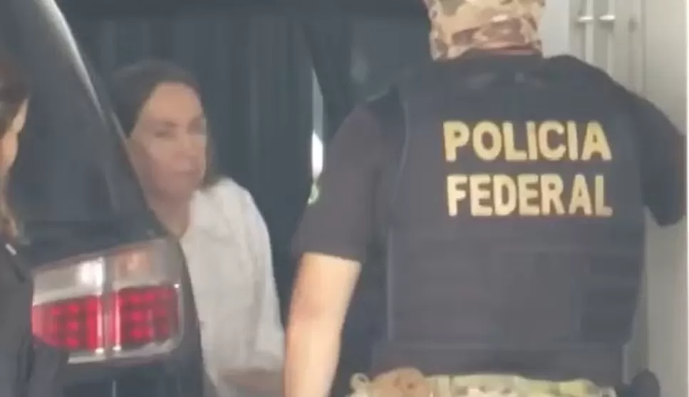 Polícia Federal prende Lauremília Lucena, primeira-dama de João Pessoa