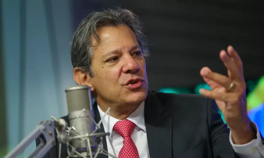 “Chegou a hora de colocar ordem nisso”, diz Haddad sobre bets 