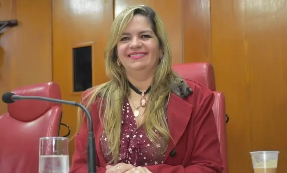Justiça manda soltar Raíssa Lacerda, vereadora suspeita de aliciamento violento de eleitores 