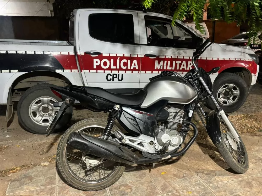 Polícia Militar recupera, em Catolé do Rocha, moto furtada no RN e prende suspeito em flagrante