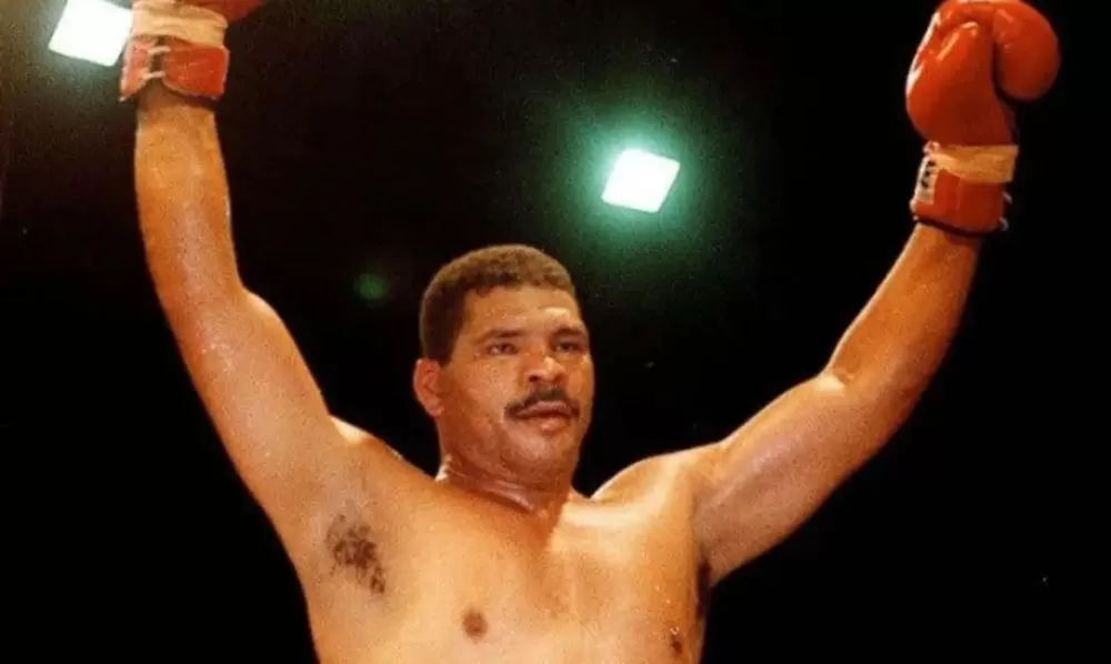 Ex-pugilista Maguila morre aos 66 anos de idade 