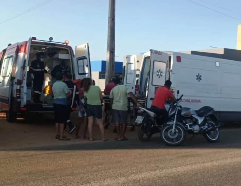 Colisão envolvendo duas motocicletas na rodovia PB-323 em Brejo dos Santos, deixa homem ferido