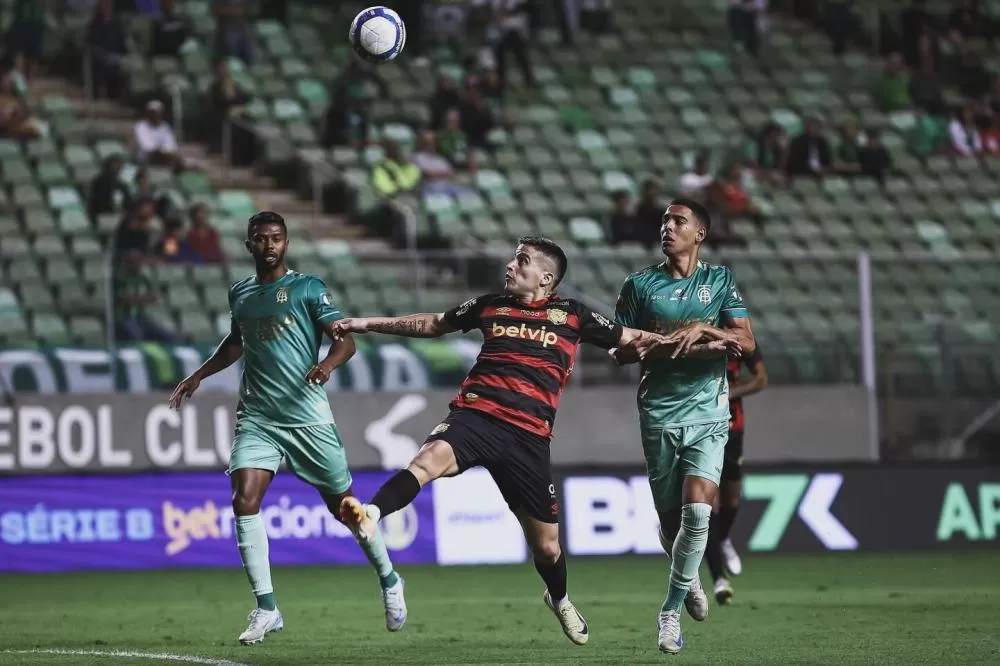 América-MG derrota Sport, que tem a vice-liderança da Série B ameaçada