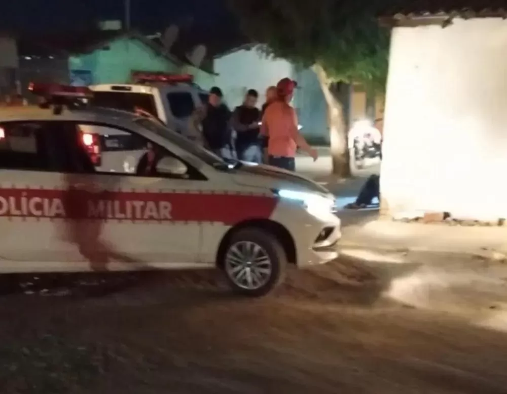 Popular é assassinado com disparos de arma de fogo dentro de residência, no município de São Bento