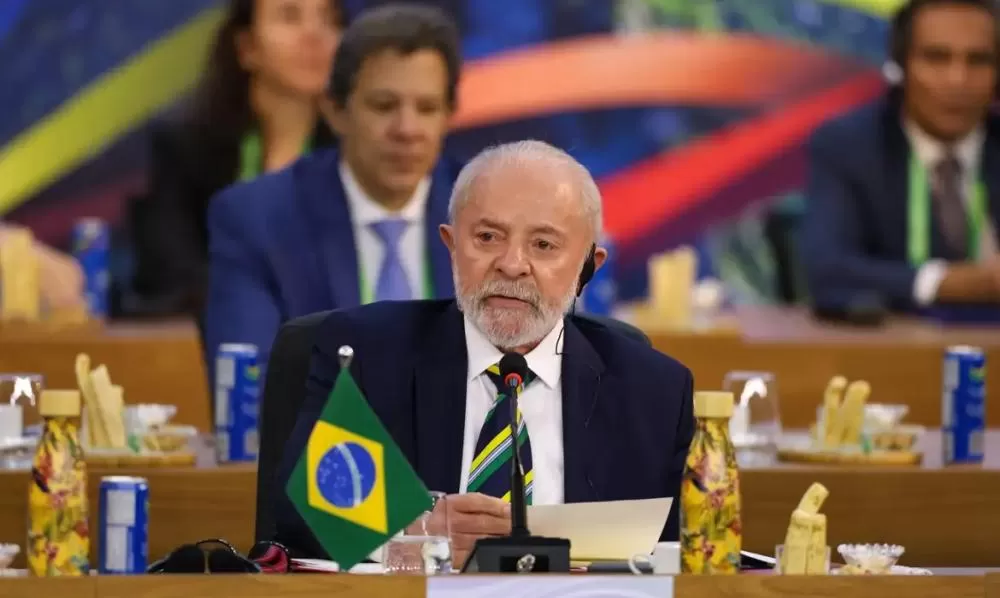 Lula critica investimento em guerras em detrimento ao combate à fome na abertura do G20