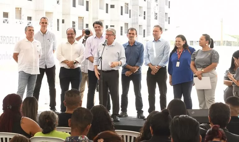 João diz que Deusdete é ‘um grande nome’ para sucessão em 2026: “Tem desempenhado papel extraordinário”