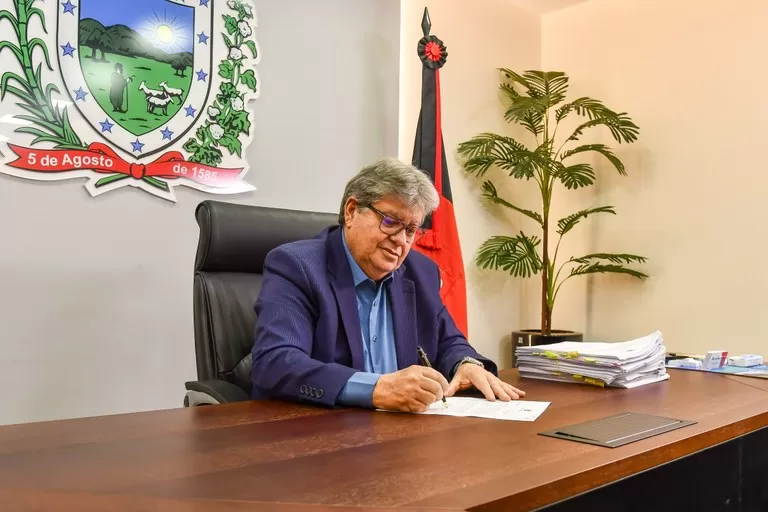 João antecipa repasse de R$ 61,3 milhões para as prefeituras paraibanas
