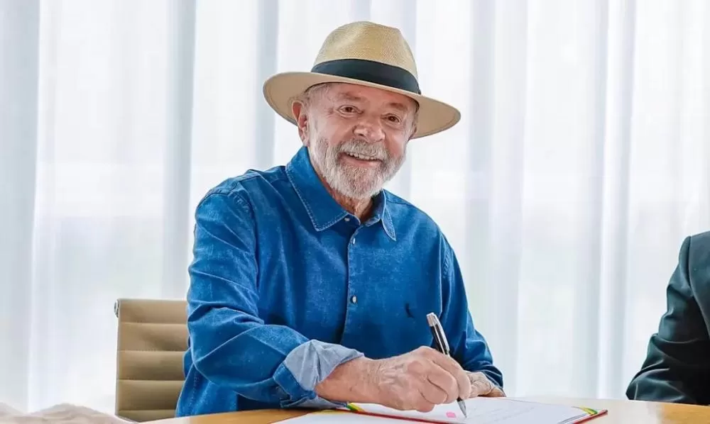 Presidente Lula tem melhora progressiva e ótimo estado, diz boletim médico