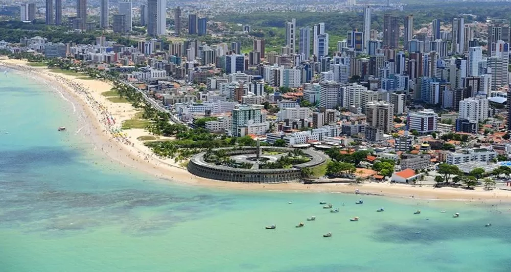 BBC destaca João Pessoa como novo destino preferido de turistas no Nordeste: “A queridinha do verão”