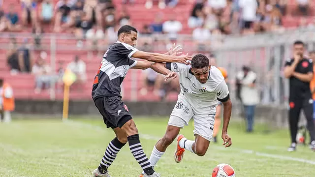 Vasco e XV de Piracicaba empatam na estreia da Copinha