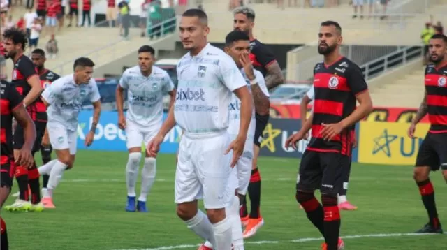 Serra Branca vence o Campinense por 1 a 0 na estreia do Campeonato Paraibano 2025