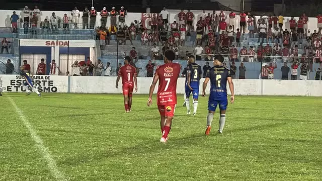 Esporte de Patos vence o Pombal e assume a liderança do Paraibano