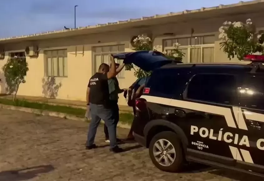 Preso suspeito de atirar em criança de 5 anos na calçada de casa em João Pessoa