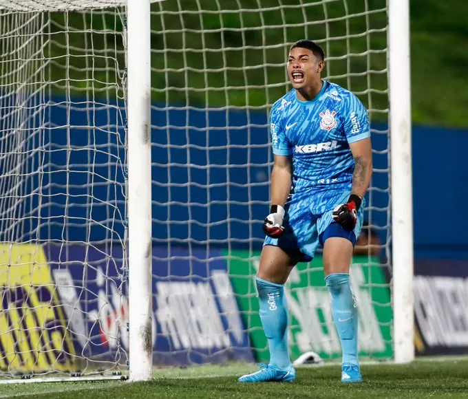 Corinthians vence o Ituano nos pênaltis e avança às quartas de final da Copinha