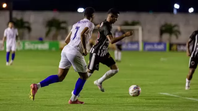 Botafogo-PB e Serra Branca fazem jogo movimentado e ficam no empate, no Almeidão