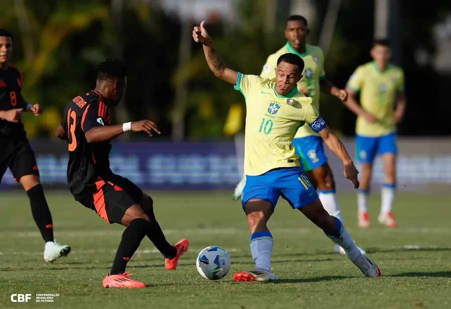 Brasil perde para a Colômbia e termina primeira fase em terceiro no Grupo B