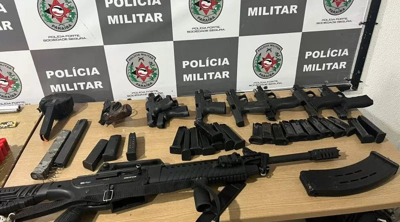 Polícia Militar apreende arsenal e destarticula grupo criminoso em Cabedelo 
