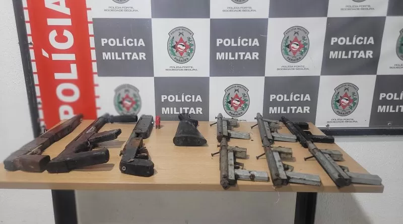 Polícia Militar apreende armas que teriam sido enterradas por criminosos na Capital