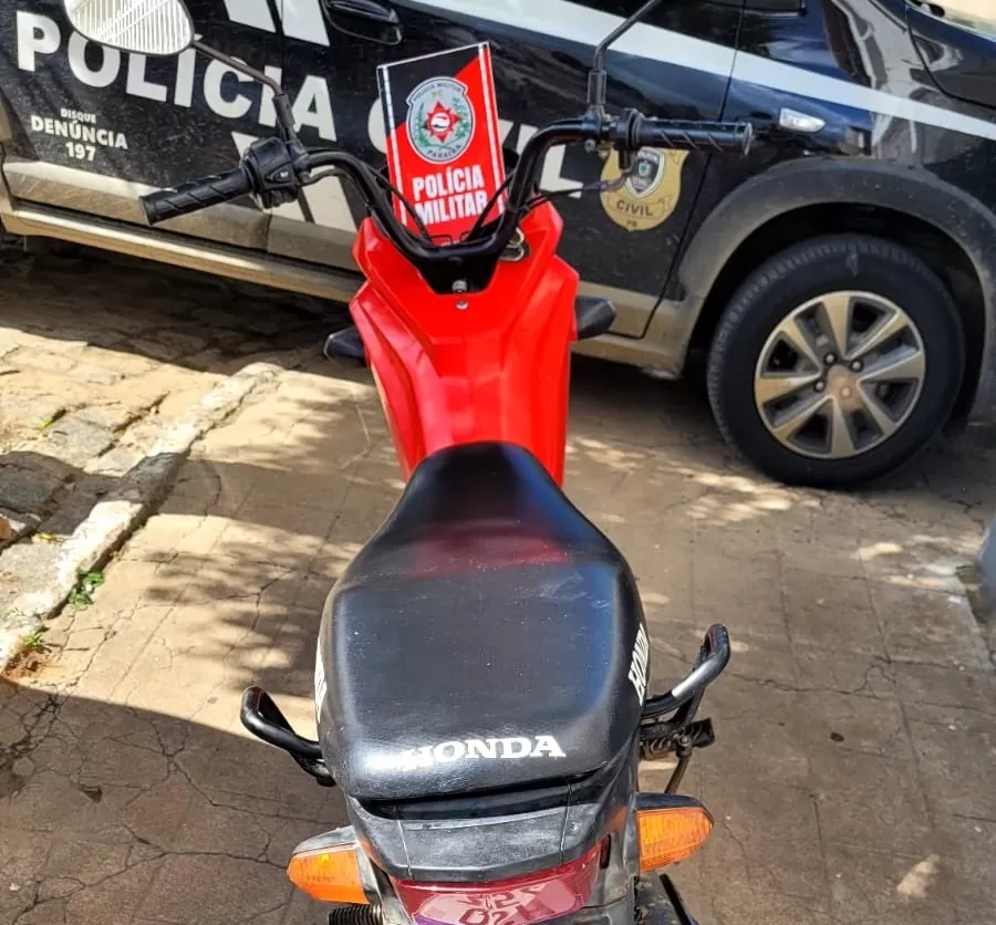 Polícia militar agiu rápido e recupera motocicleta que fora roubada no dia anterior, em São Bento