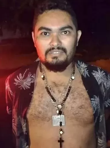 Homem acusado de matar sogro com 13 facadas no Sertão da Paraíba é preso no Paraná