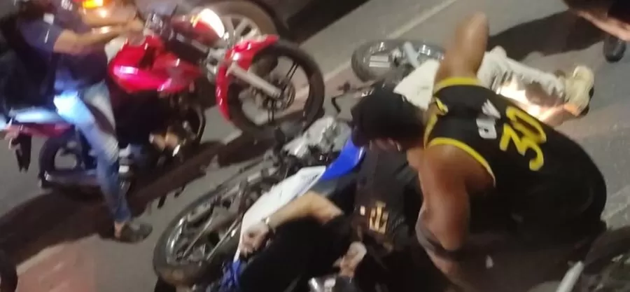 Discussão de trânsito entre policiais termina com tiroteio e um deles ferido em João Pessoa