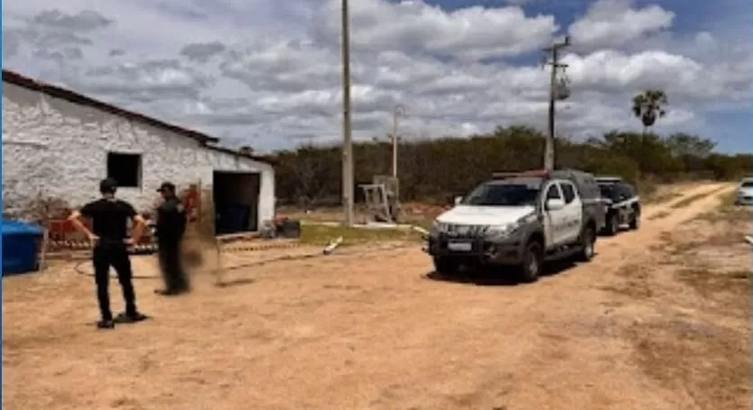 Vítima de assalto mata assaltante, após tomar sua arma durante roubo e atirar no olho dele