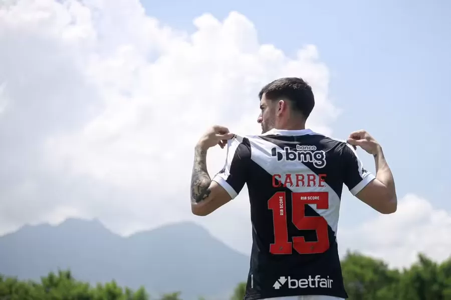 Vasco corre contra o relógio para inscrever reforços para as semifinais do Carioca