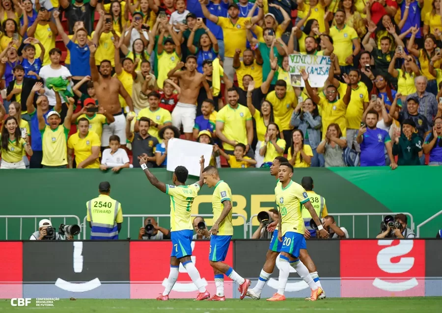 No sufoco! Brasil vence a Colômbia com gol de Vini Jr aos 53 do segundo tempo