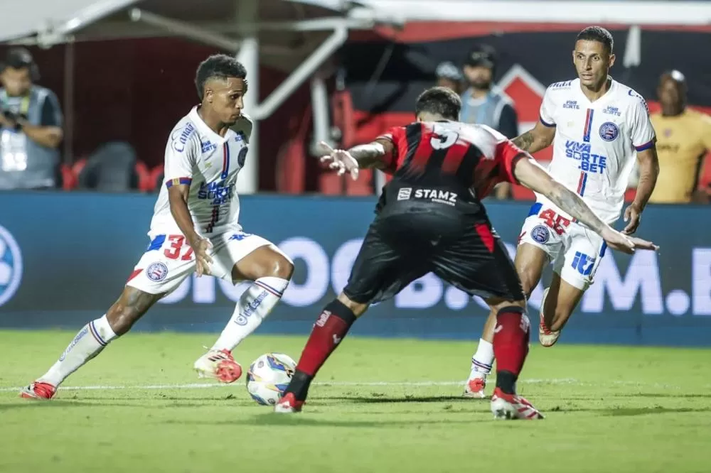É campeão! Em clássico quente, Bahia empata com o Vitória e conquista o Baianão
