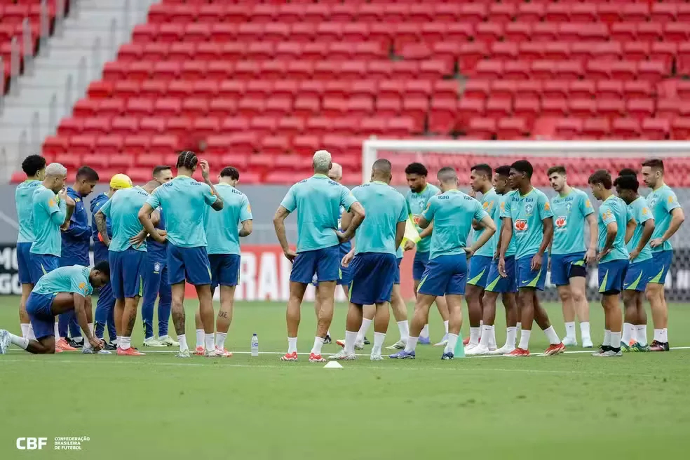 Dorival faz seis trocas para pegar a Argentina; Wesley e Murillo são novidades