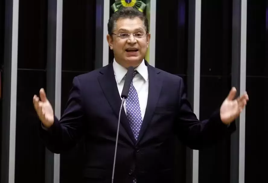 Falta de apoio, obstrução ineficaz e recuo sobre 'carômetro': entenda por que o PL reviu estratégia por anistia ao 8/1