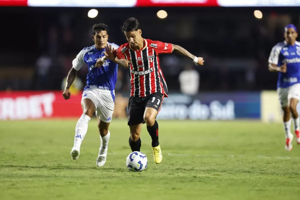 São Paulo empata em casa com Cruzeiro, recebe vaias e segue sem vencer