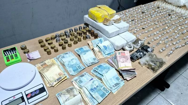Sete são presos em ações de combate ao tráfico, de sexta-feira (18) para o começo deste sábado (19)