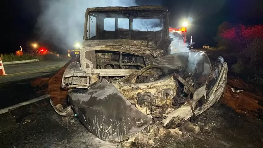 Patoense morre carbonizado em grave acidente na BR-230, nas proximidades de Pombal