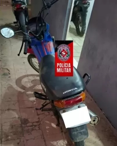 Polícia Militar apreende motocicleta com adulteração veicular neste sábado (3), em São Bento