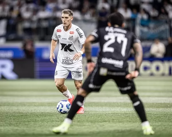 Ninguém riu, ninguém chorou! Santos fica no zero com Ceará e aumenta crise no Brasileirão 