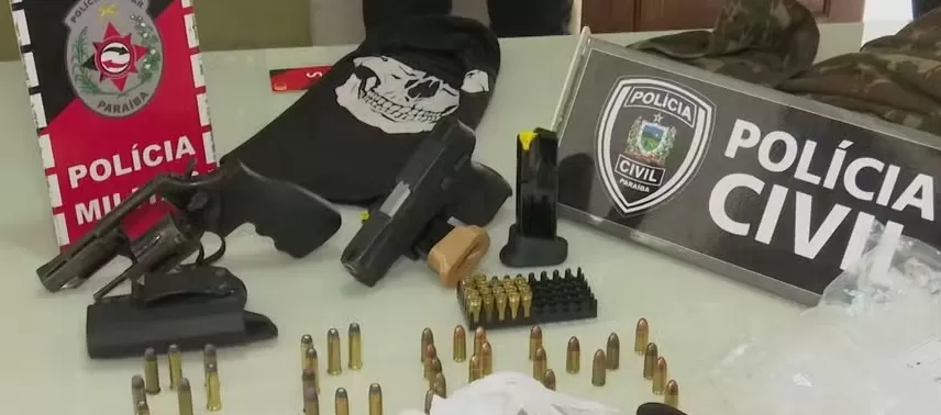 Polícia prende três pessoas e apreende armas durante operação em Santa Rita, na Grande João Pessoa