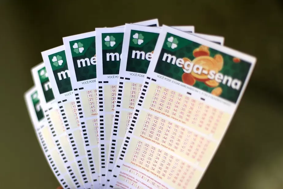 Mega-Sena não tem ganhadores e prêmio acumula em R$ 11 milhões 