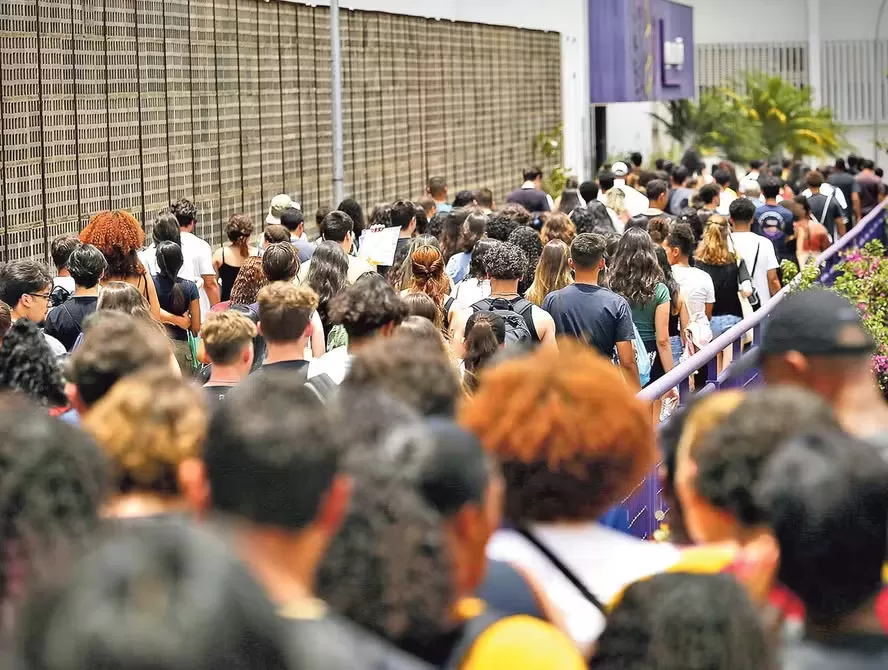 MEC aumenta rigor na avaliação de formandos de Direito, Administração e outros 15 cursos; veja a lista
