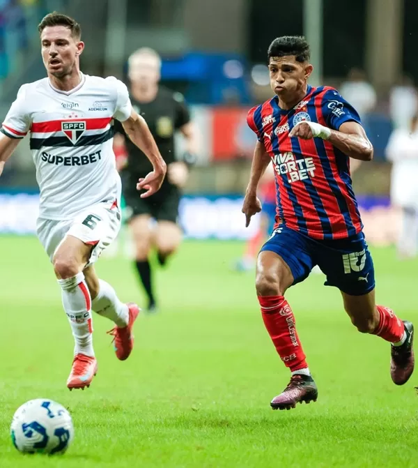 Com dois de Willian José, Bahia vence o São Paulo e cola nos líderes do Brasileirão