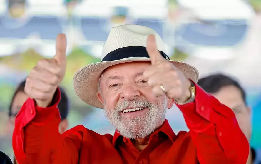Lula sanciona lei de reajuste para os servidores públicos federais