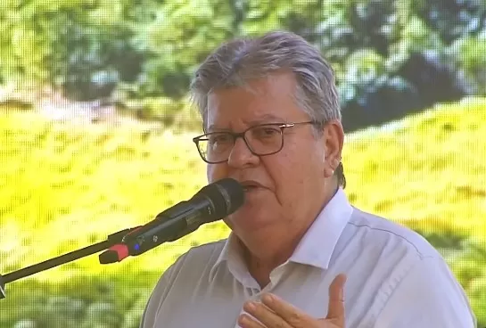 Em Cajazeiras, João Azevêdo confirma pretensão de disputar senado em 2026