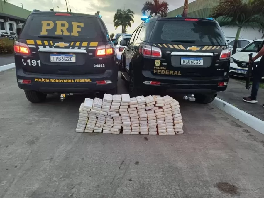 PRF e Polícia Federal apreendem 162 Kg de cocaína na BR-101, em Bayeux